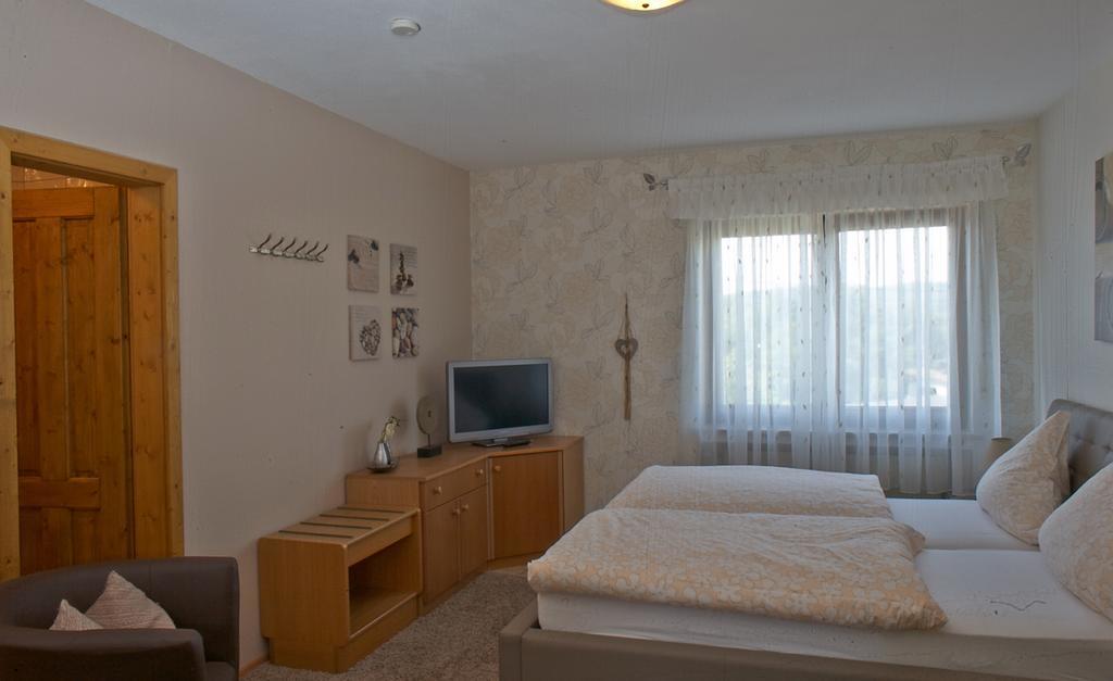 Maischeider Hof Kleinmaischeid Szoba fotó